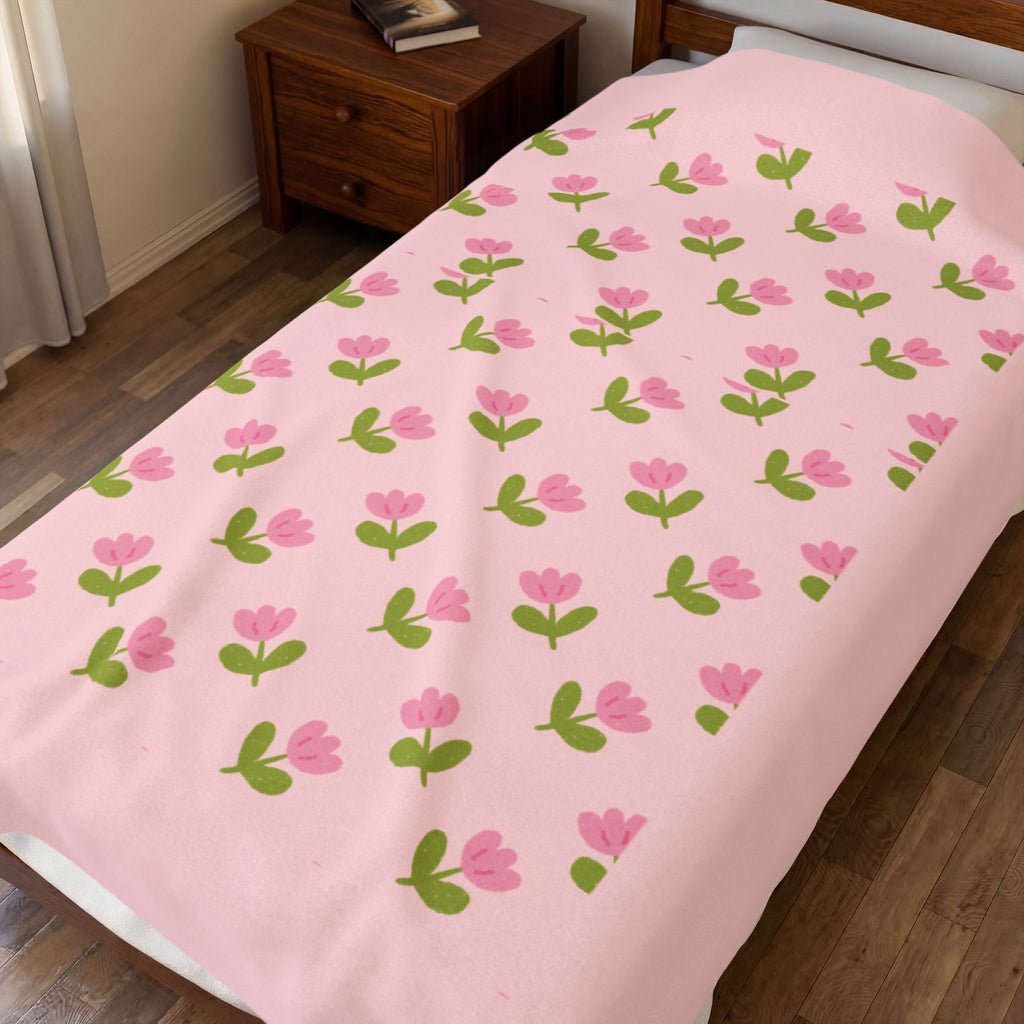 Pink Floral Velveteen Plush Blanket – Soft Rose Pattern Throw for Nursery, Gifts & Cozy Home