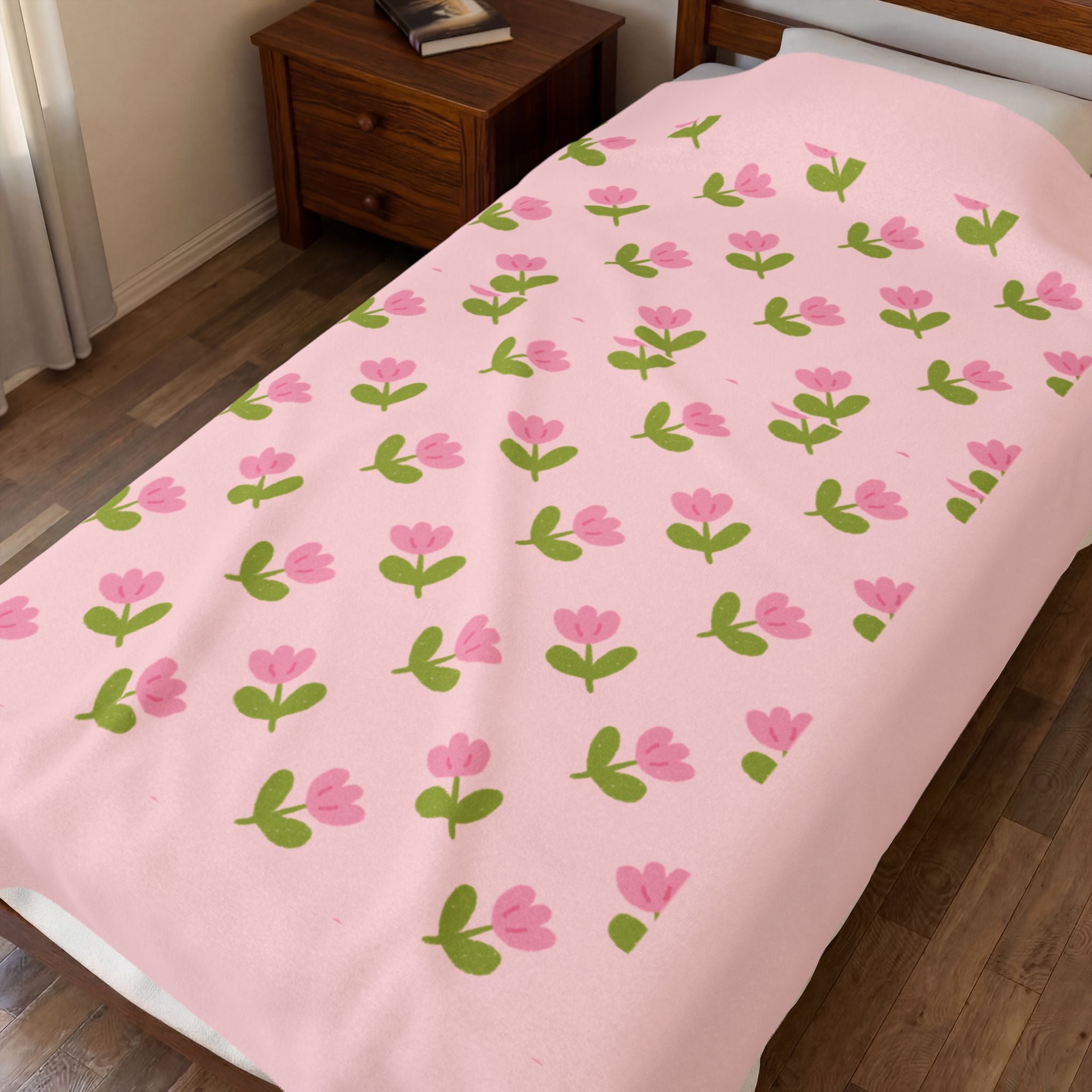 Pink Floral Velveteen Plush Blanket – Soft Rose Pattern Throw for Nursery, Gifts & Cozy Home