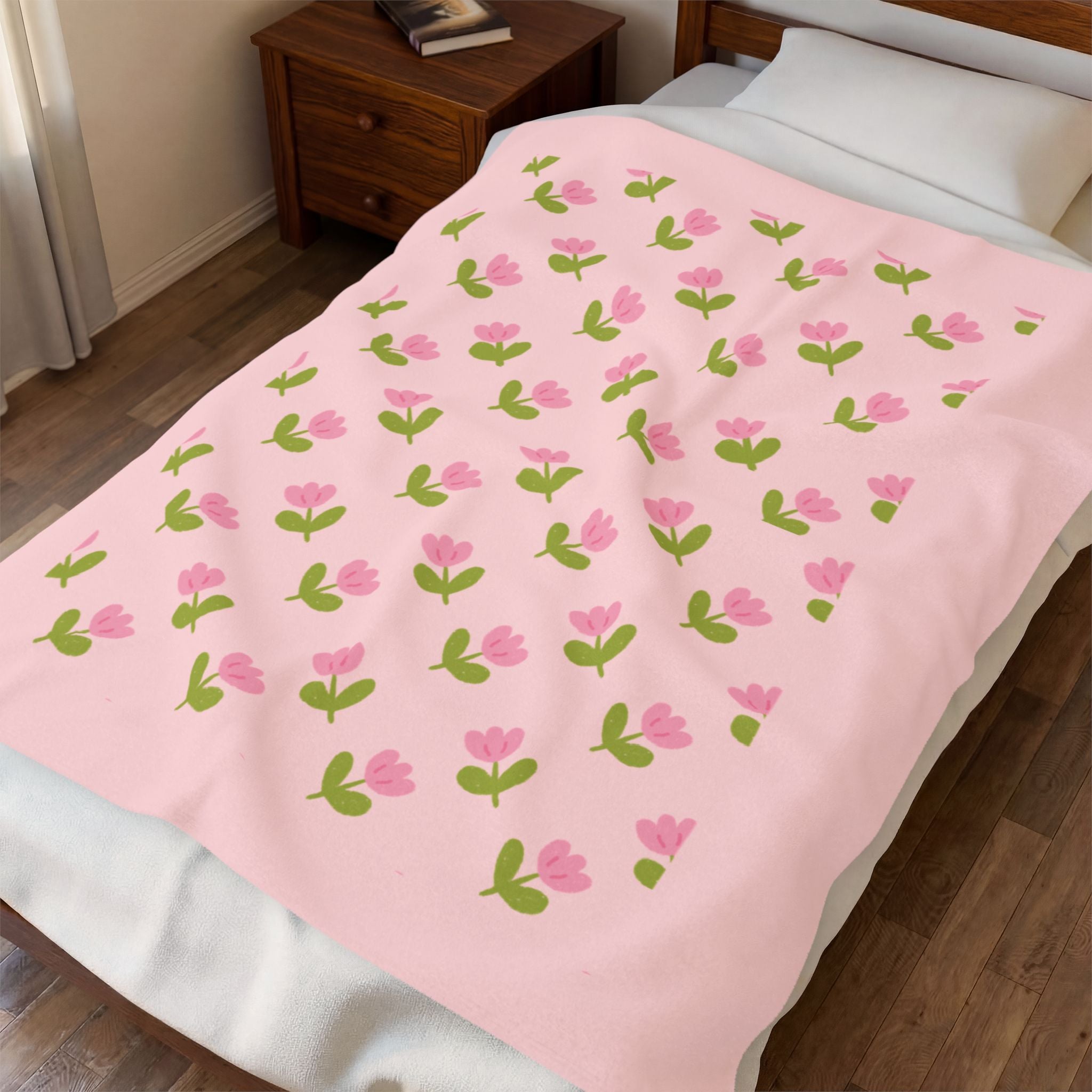 Pink Floral Velveteen Plush Blanket – Soft Rose Pattern Throw for Nursery, Gifts & Cozy Home